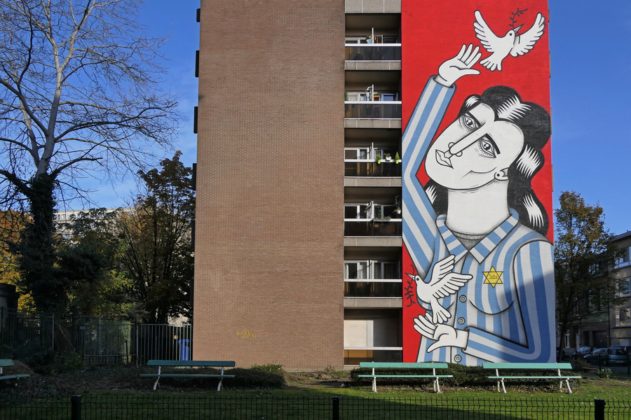 Streetart op het dienstencentrum Den Bleek
